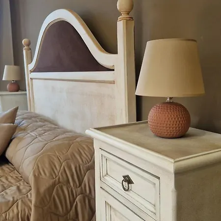 Giully's Gasthuis 3*