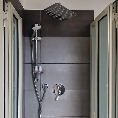 Gasthuis Giully's Catánia